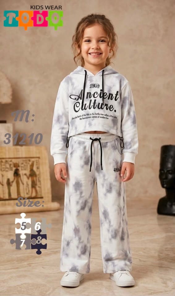 ترنج بناتي شتوي كاجوال "Ancient Culture" - ستايل سحابي Tie-Dye وبنطلون واسع